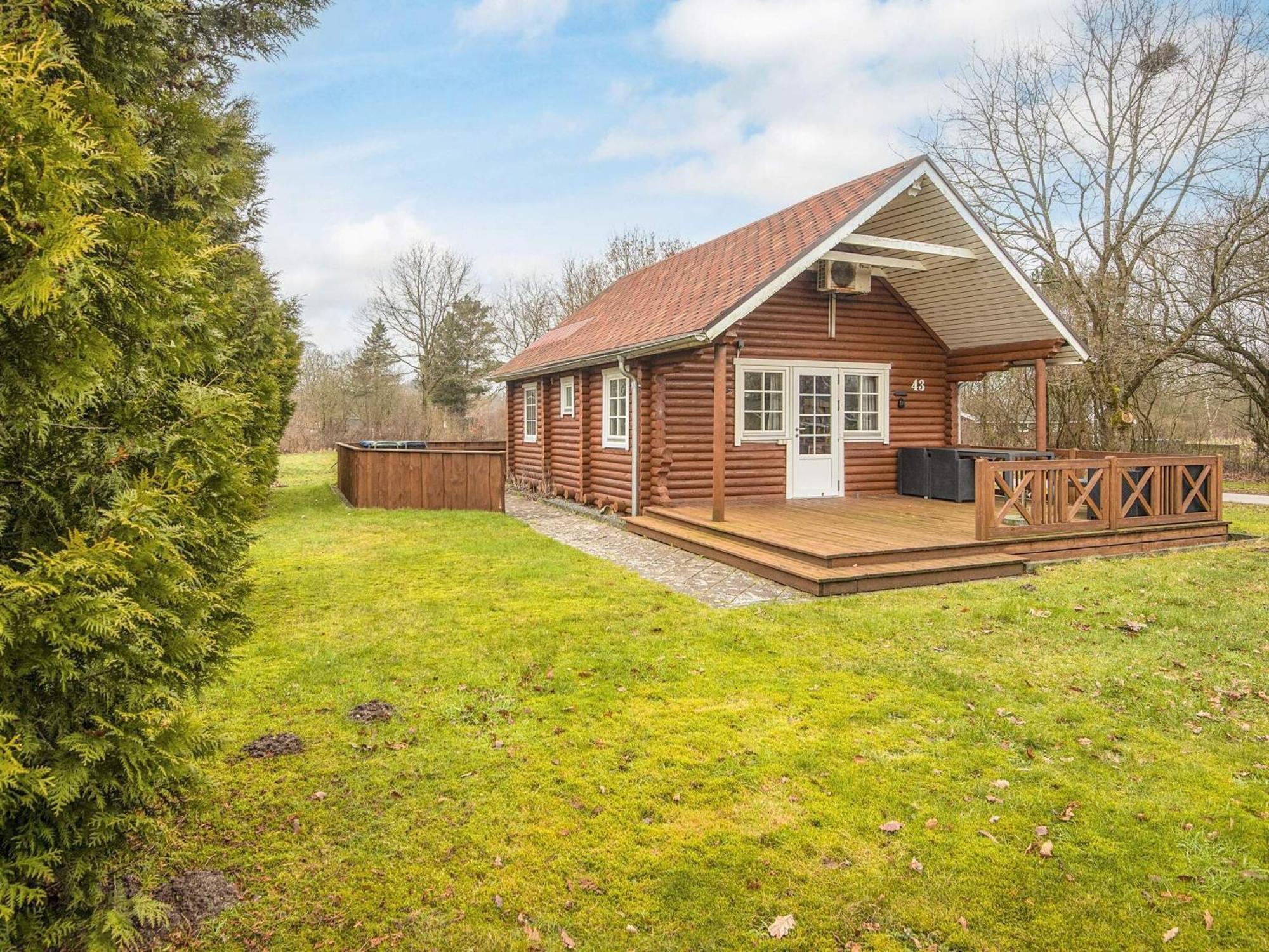 6 Person Holiday Home In Hovborg Eksteriør bilde